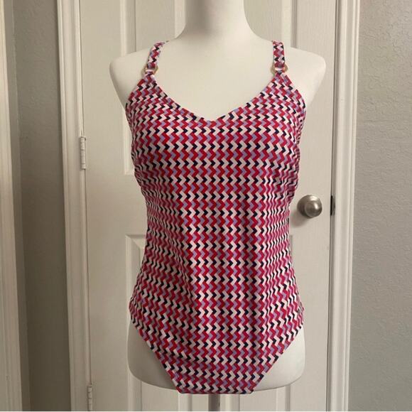 Kona Sol Red and White Zigzag Swimsuit Ribbed Ring Detail Med Coverage Size 14 - Picture 1 of 7